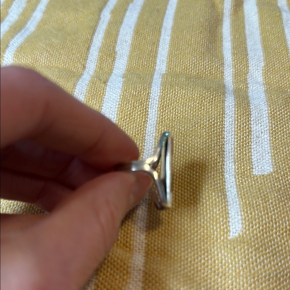 R. Latone Authentic Southwestern Style Zuni Silver Ring - Picture 3 of 3